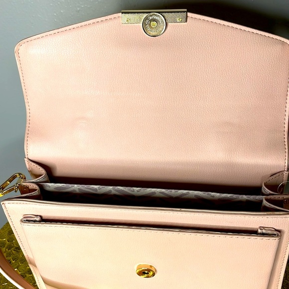 NWT Miztique Blush Pink Crossbody - Picture 5 of 9